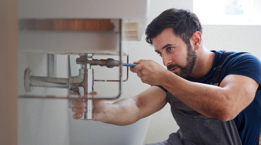 Faucet repair for sink in Summit, AR